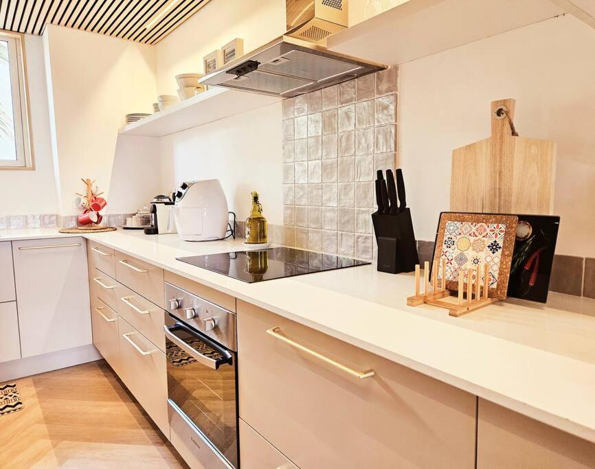 Seaside 3 Suites Penthouse With Pool Gym & Bbq Terrace Cap Malheureux Extérieur photo